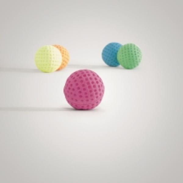Peeztees pehmopallo kissalle 4 cm